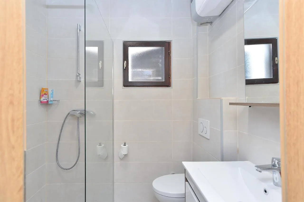 Apartments Orange 709 Fažana Hırvatistan