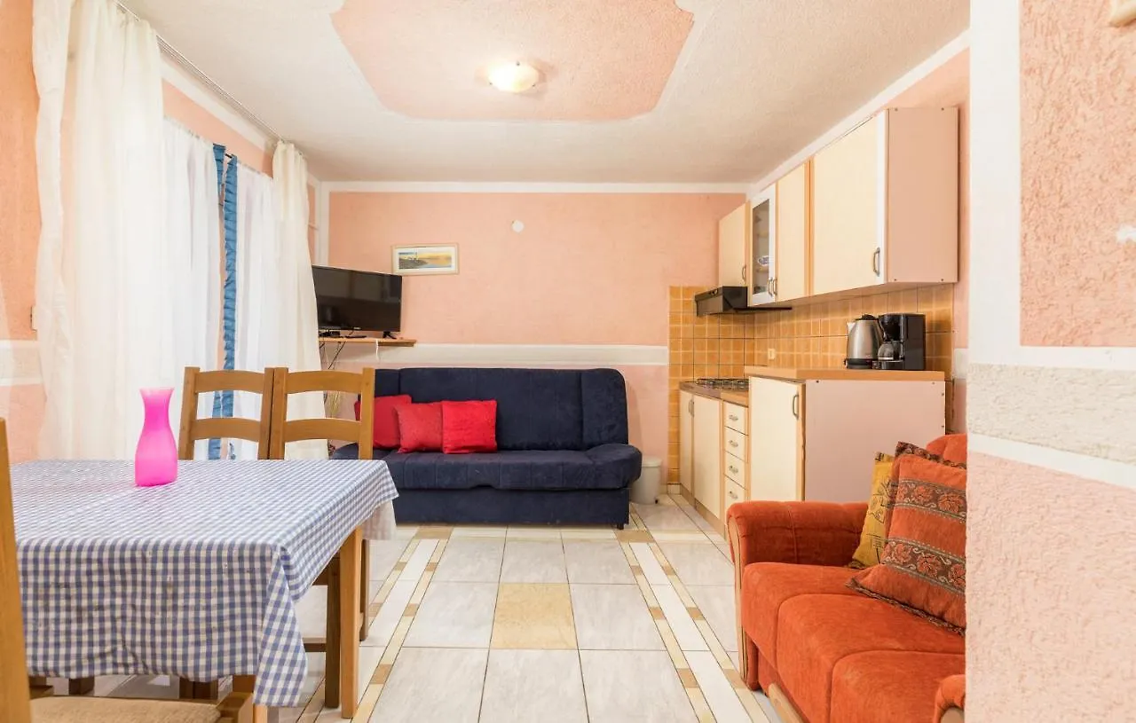 Apartments Orange 709 Fažana Croácia